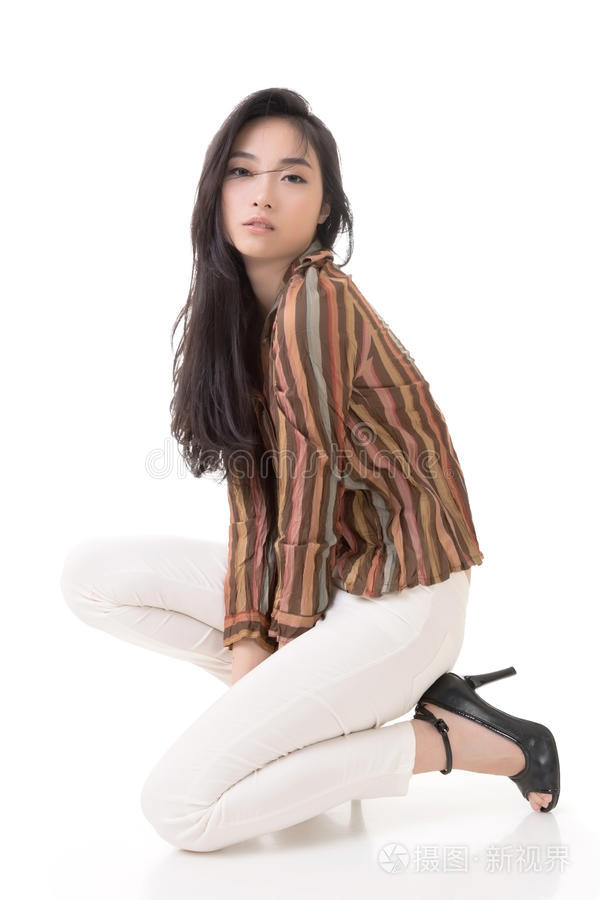 我秀直舞 雨夜杀机